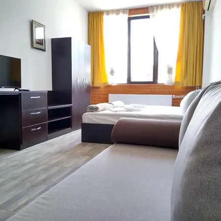 Guest house Къща За Гости Изар
