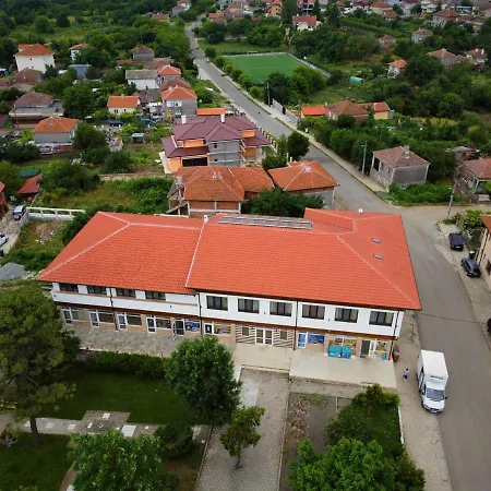 Guest house Къща За Гости Изар *