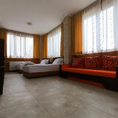 Guest house Къща За Гости Изар