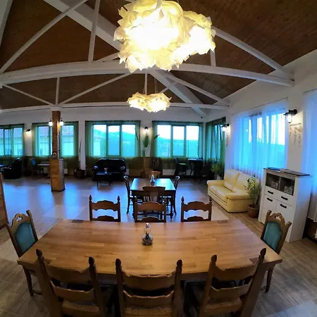 Guest house Къща За Гости Изар *